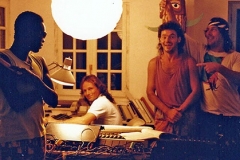 1991 zaframoon ( studio )