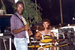 1992 zaframoon ( live ) (7)
