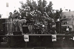 1993 zaframoon ( live )